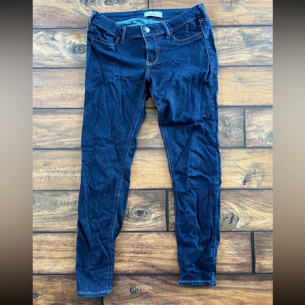 Hollister Jeans 28 Inch Waist
